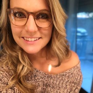 Meet your Posher, Annie